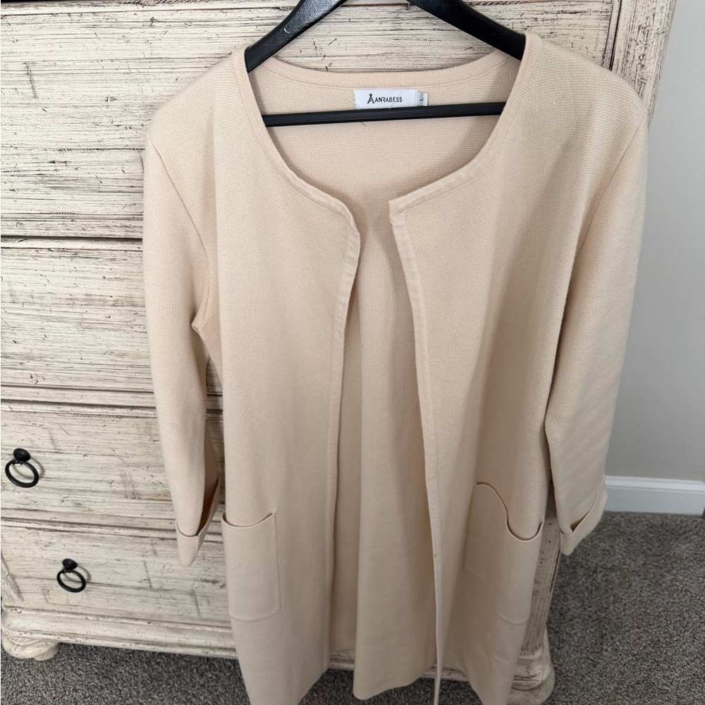 Amouras Cream Open Cardigan